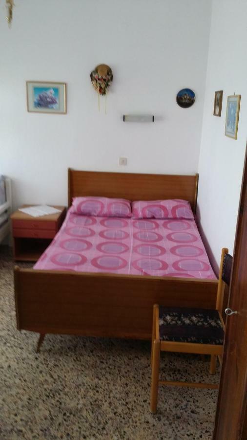 Grigorios Apartments Nea Vrasna Luaran gambar
