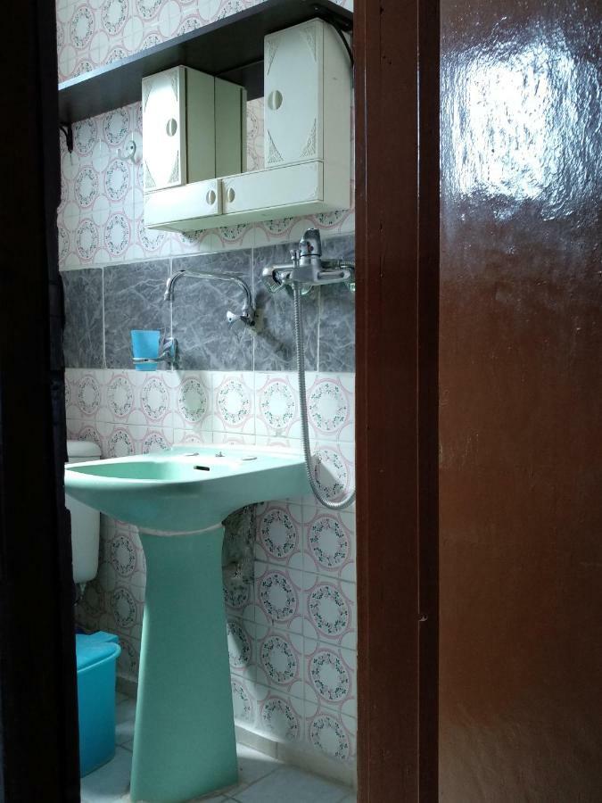 Grigorios Apartments Nea Vrasna Luaran gambar